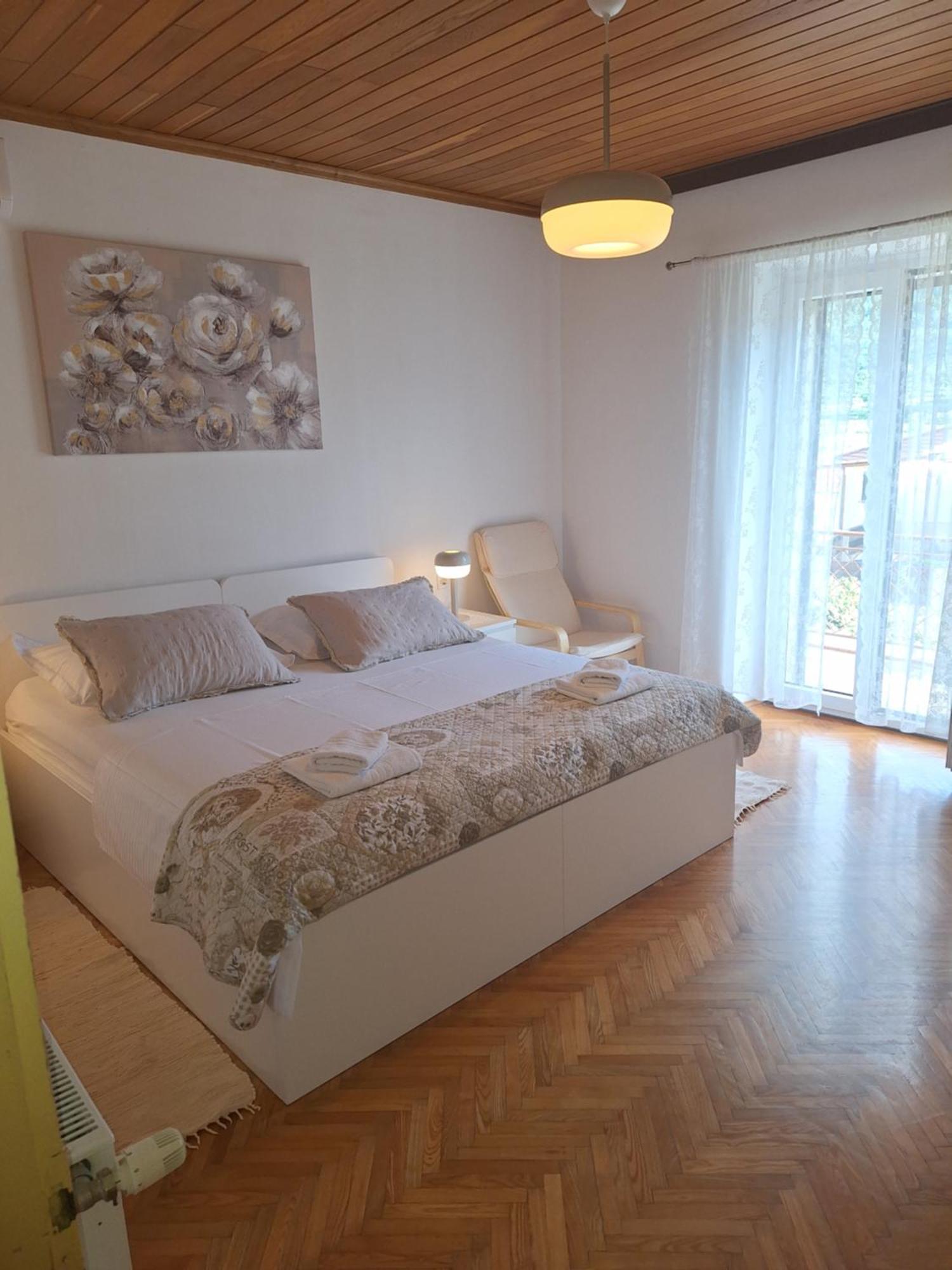 Holiday Home Leonida Jelsa Kültér fotó